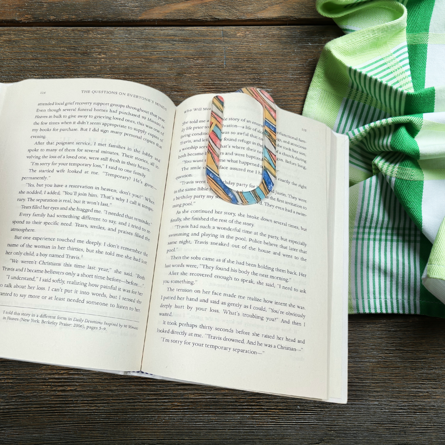 Abstract Stripes Jumbo Paperclip